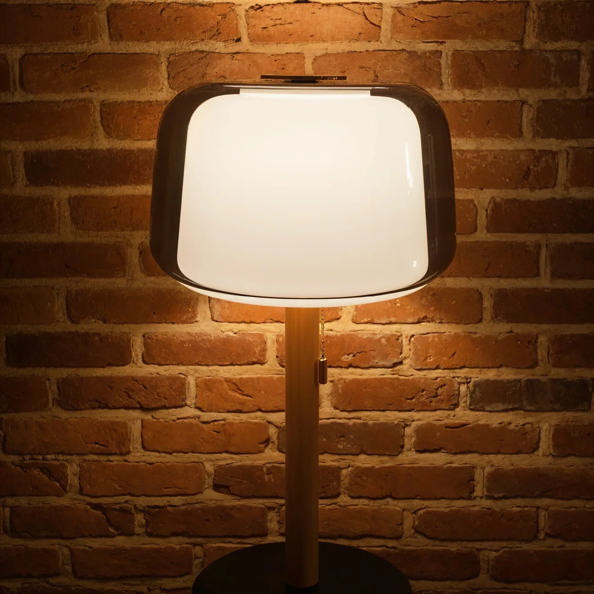 Aura Desk Lamp - Luminor Arc