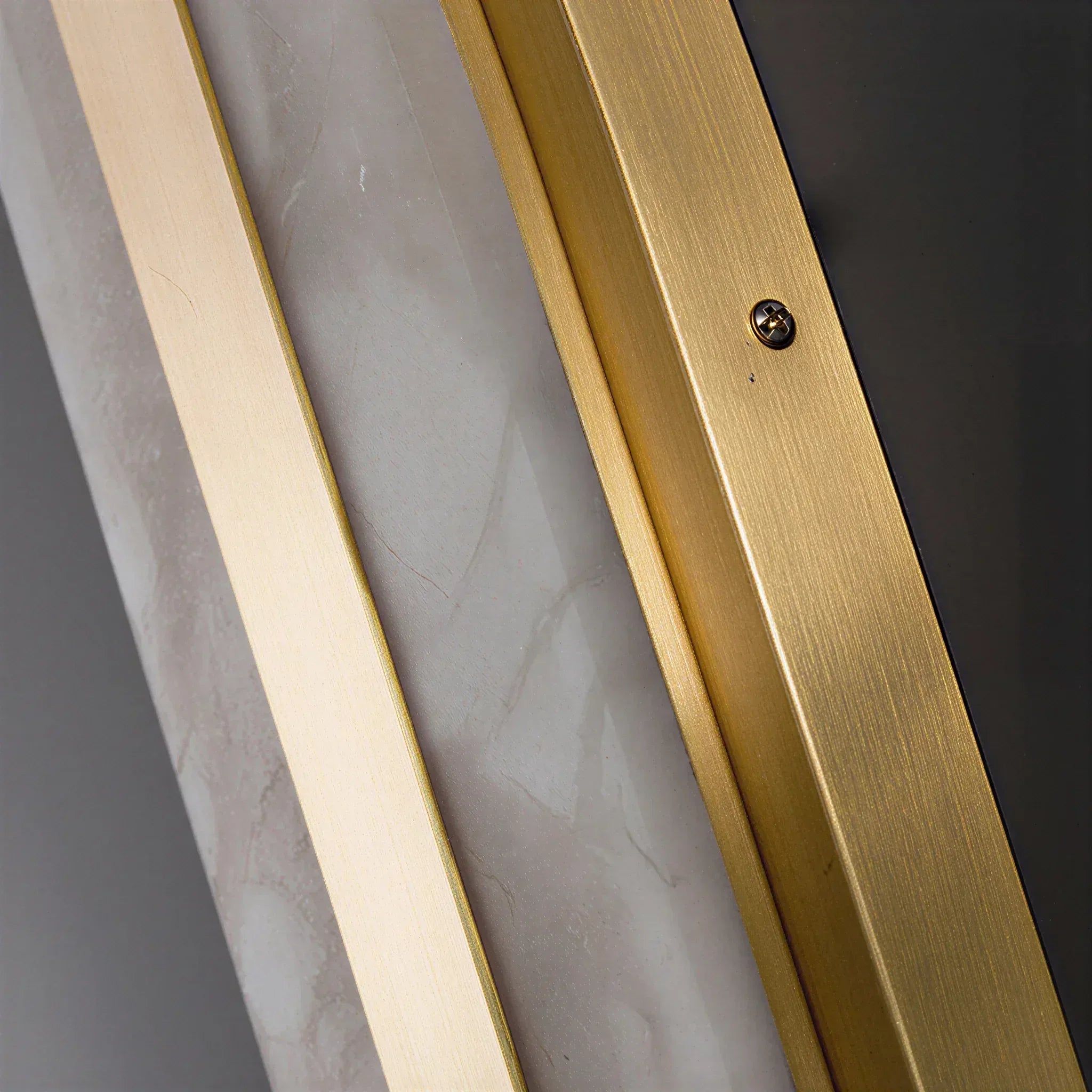 Petra Capsule - Luminor Arc